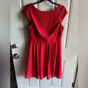 Dressbarn Dress Women's Size 12 Red Lace Sleeveless Zippered Back Casual Formal